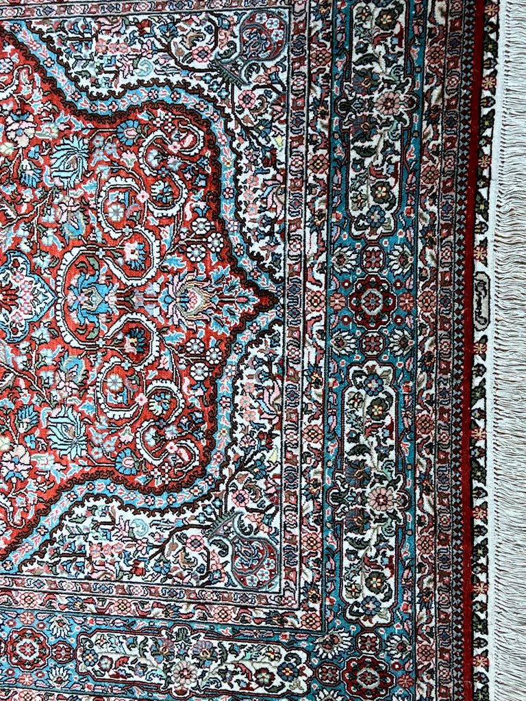 Hekere silk extra fine rug